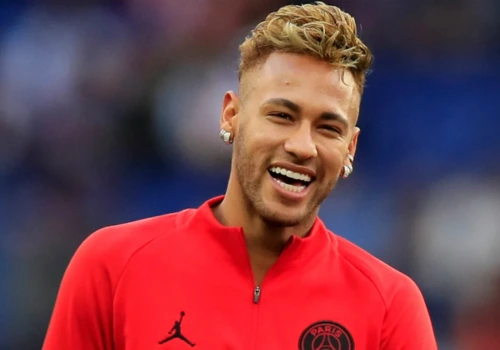 Neymar se torna o terceiro jogador mais bem pago do mundo; confira lista ( Imagem: Divulgação)